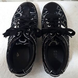 Guess Jeslyn Black Signature Patent Leather Rhinestone "G" Shoes Size 5.5